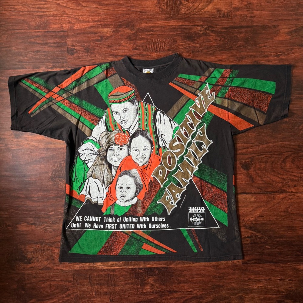 VTG Positive People‎ Kacy World Colors AOP XXL Positive Family Made in USA 90s